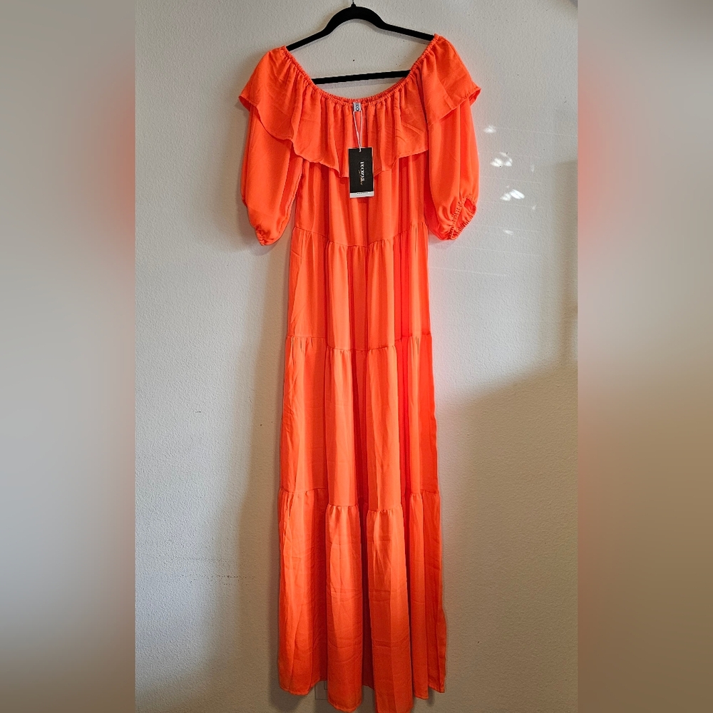 UOOZEE Orange Ruffled Tiered Off-Shoulder Maxi Dress-OS